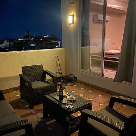 Atico Con Vistas En Granada Centro Apartamento Exterior foto