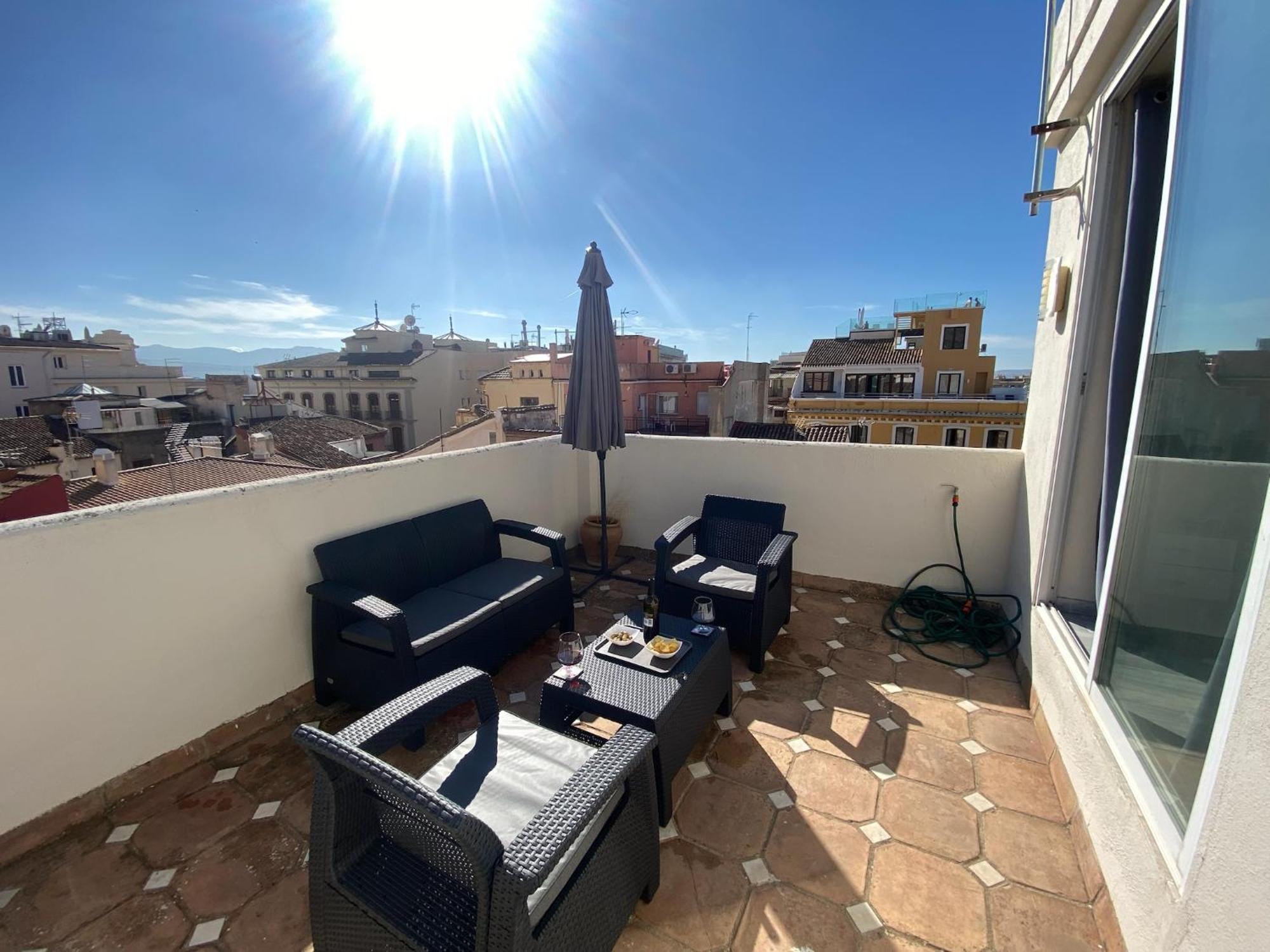 Atico Con Vistas En Granada Centro Apartamento Exterior foto